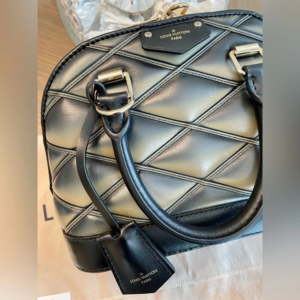 Authentic Louis Vuitton Alma BB Malletage Black, Cream, Green leather